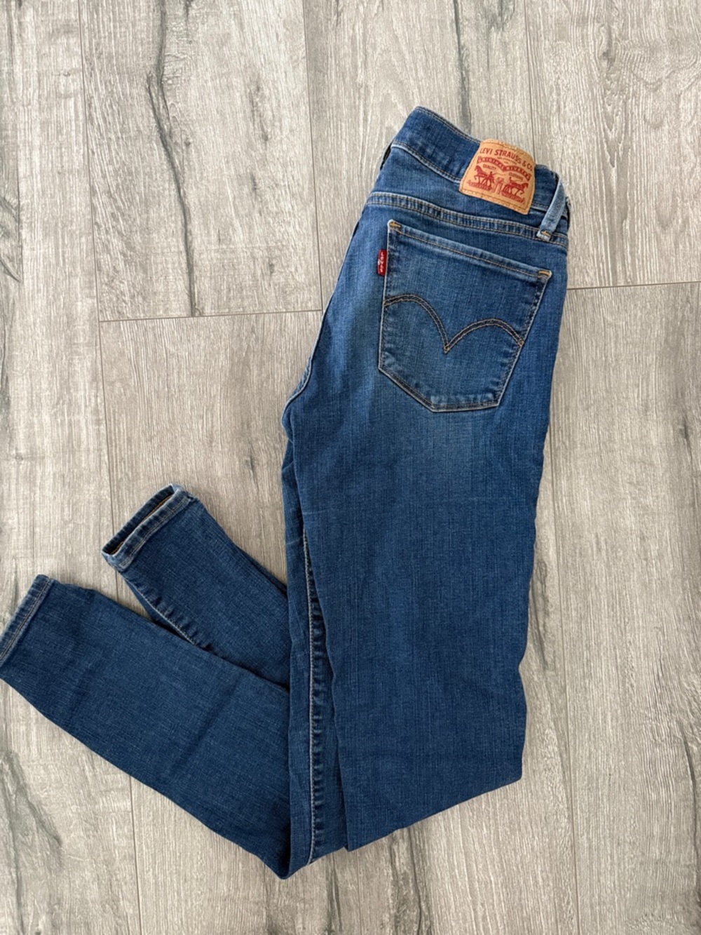 Levi's Women's Blue Skinny Jeans